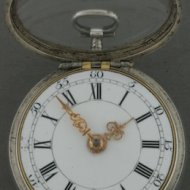 Duits 8-daags zilveren spillegang horloge met dubbele kast. Gesigneerd: 'G.W. Bolte, Rinteln'. ca 1750